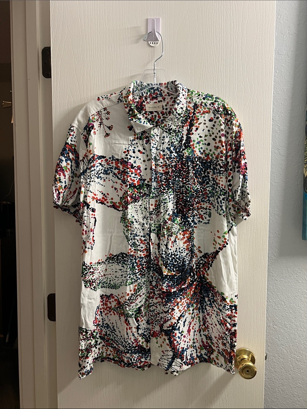 Short-Sleeve White Button-Down Shirt with Multicolor Dot Print